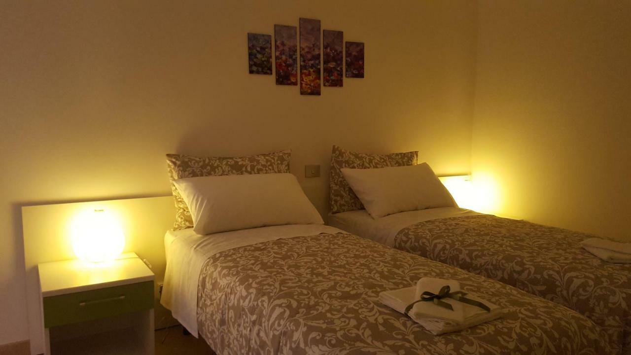 Terrazza Zefiro Casa Vacanze Матера Экстерьер фото